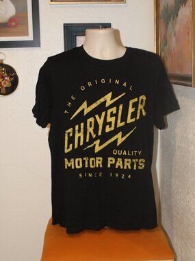 Chrysler Motor Parts Goodfellow & Co Black Graphic T-Shirt Men’s Large